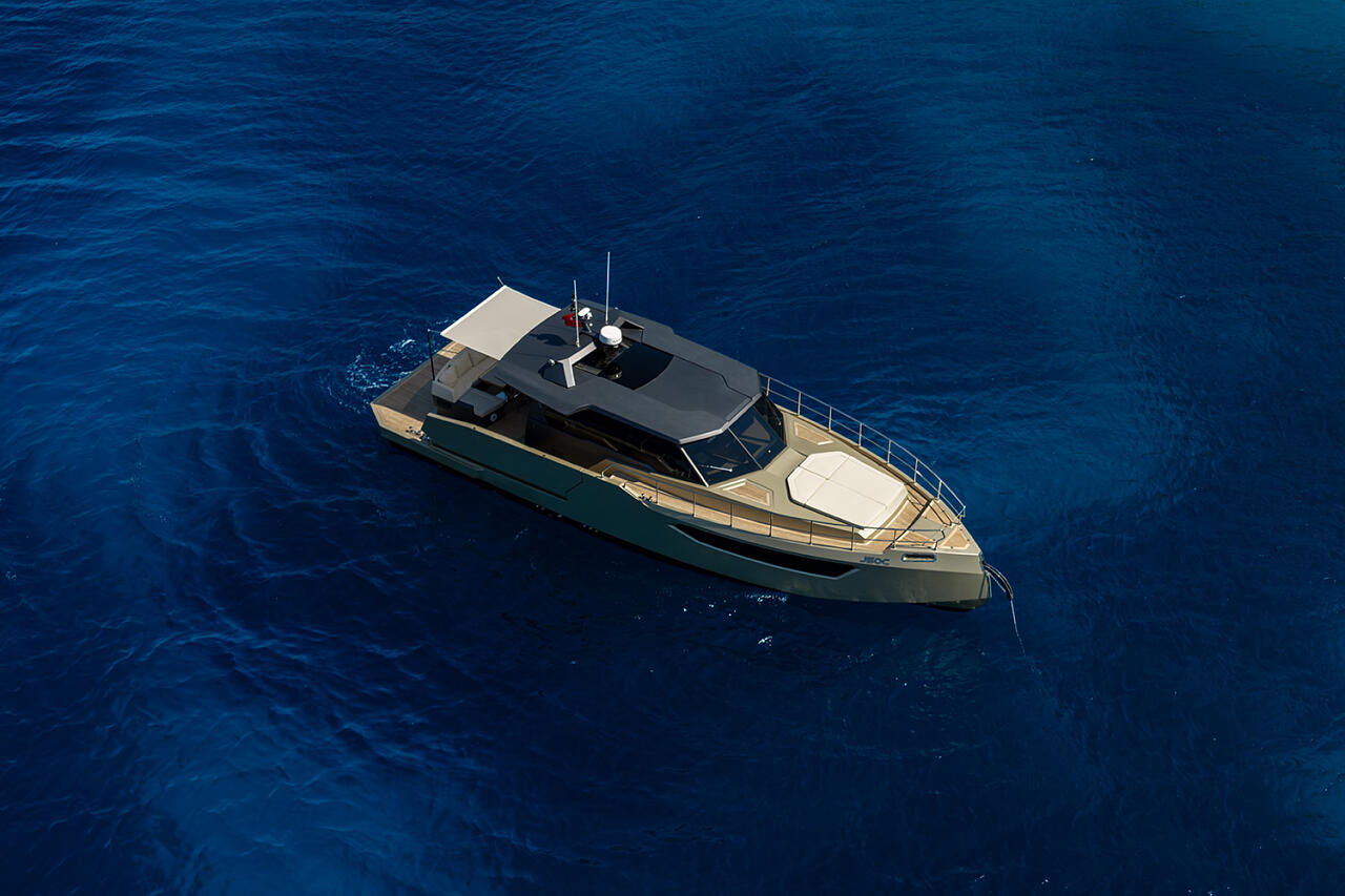 Jera J50c Weekend Cruiser Yacht Exterior 1
